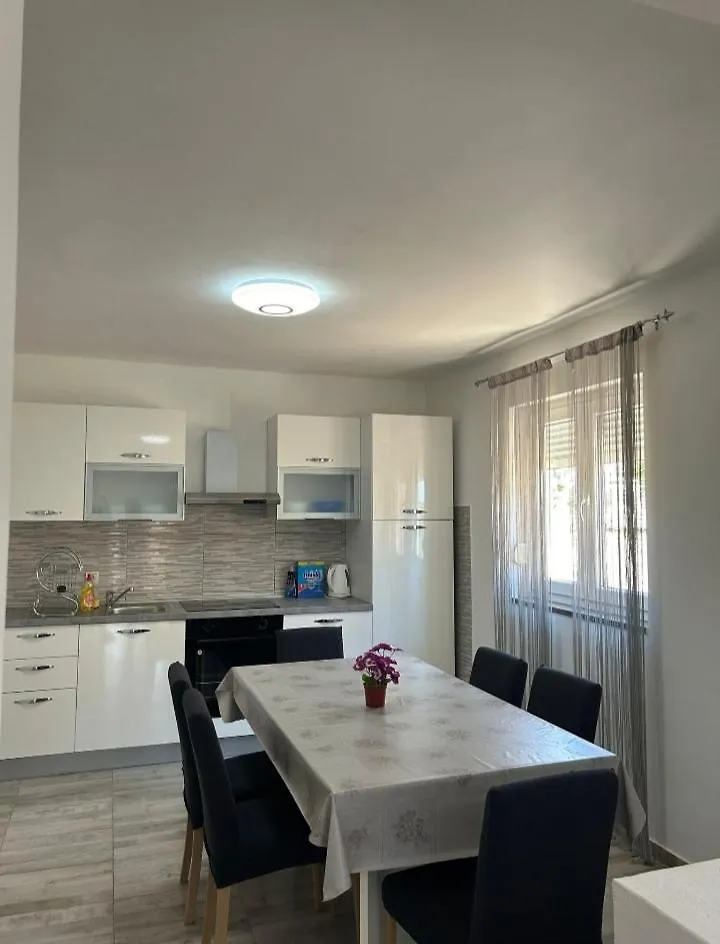 Apartamento Kuca Dalmatina Maslenica