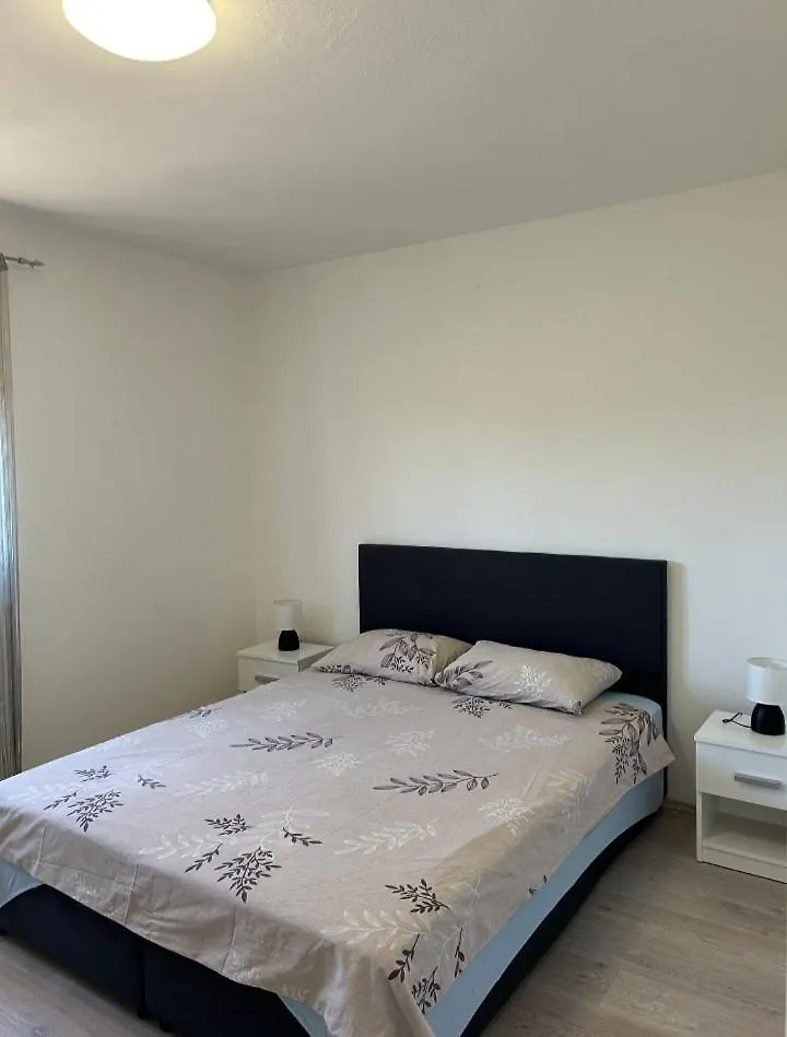Kuca Dalmatina Apartment Maslenica 0*,